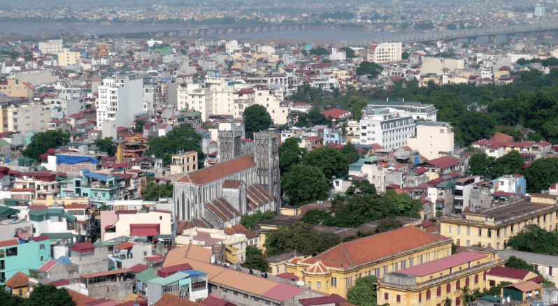 Vietnam’s second largest city Hanoi will be taking full advantage of the recent signatory to the Trans-Pacific Partnership (TTP), which slashes 18,000 tariffs to free up trade. © Nam-ho Park