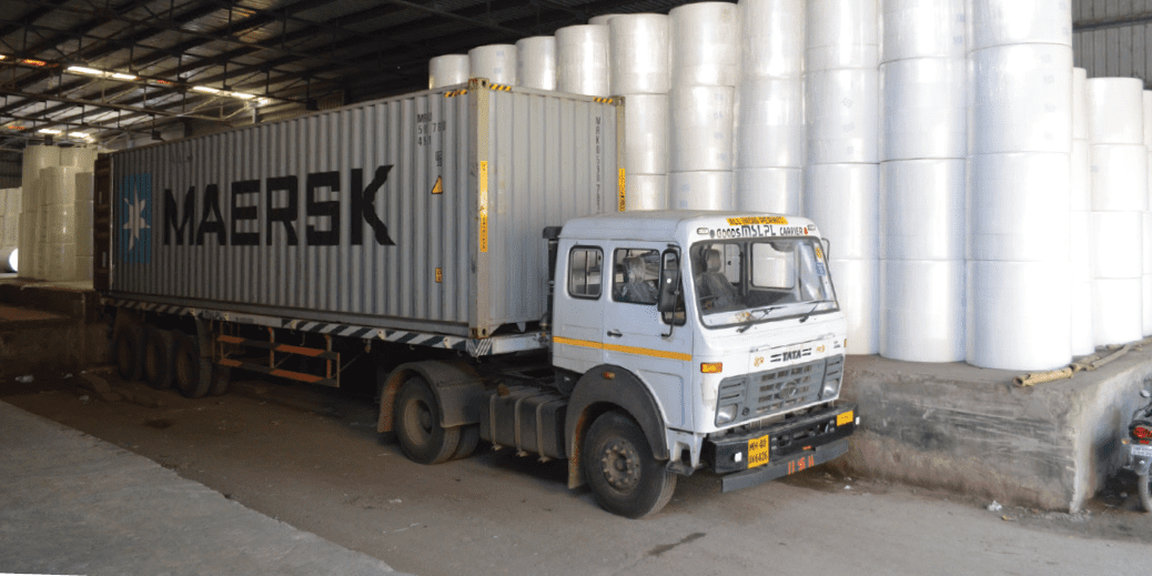 Containers for export under loading in tissue warehouse