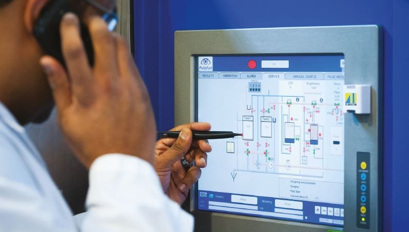 technical_canfor_4_the-pulp-eye-monitoring-system-is-used-on-all-fibre-lines-and-at-the-rd-centre