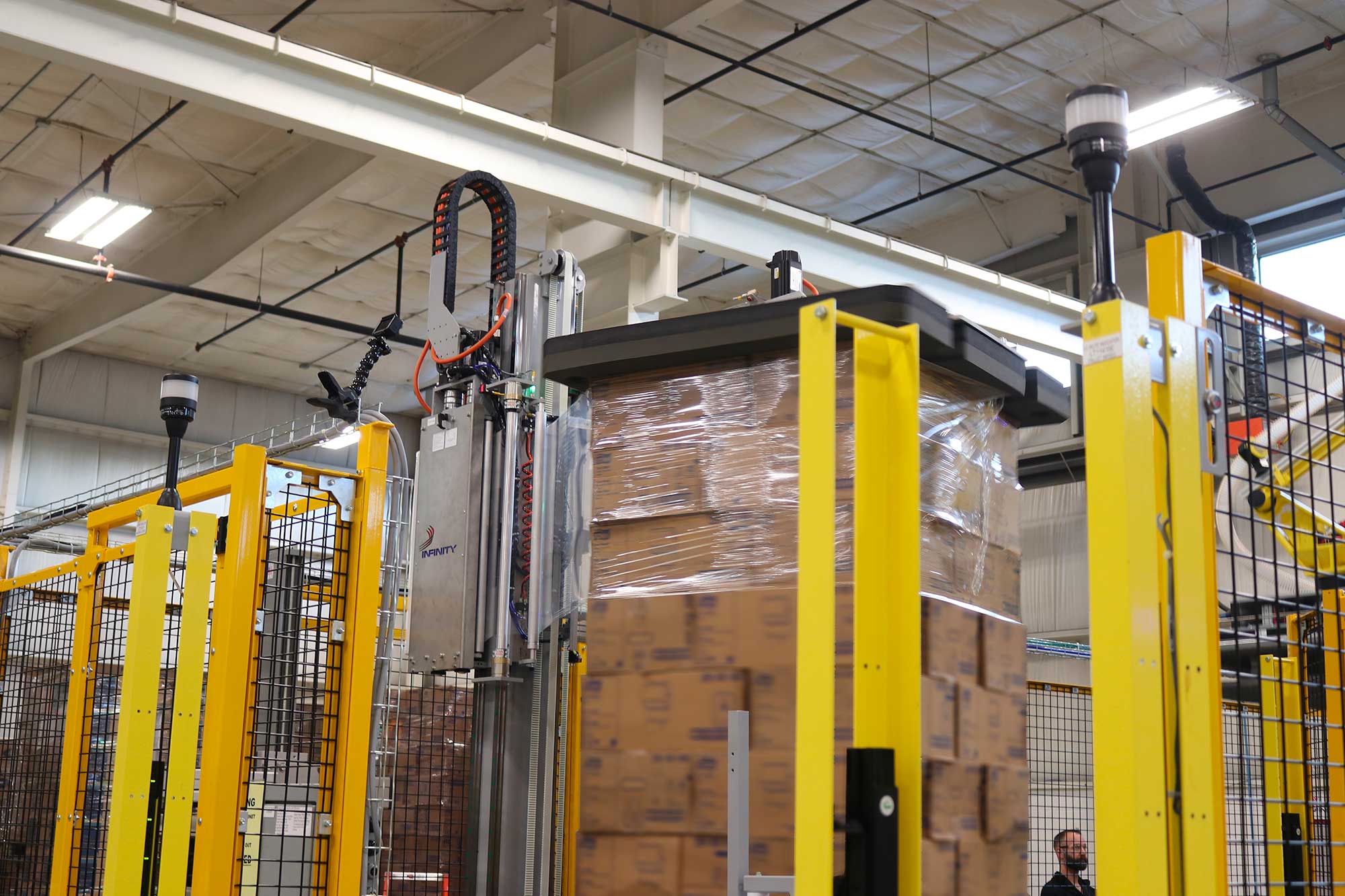 Automation at every step: Infinity’s R10SW palletiser can be integrated with Infinity packaging lines