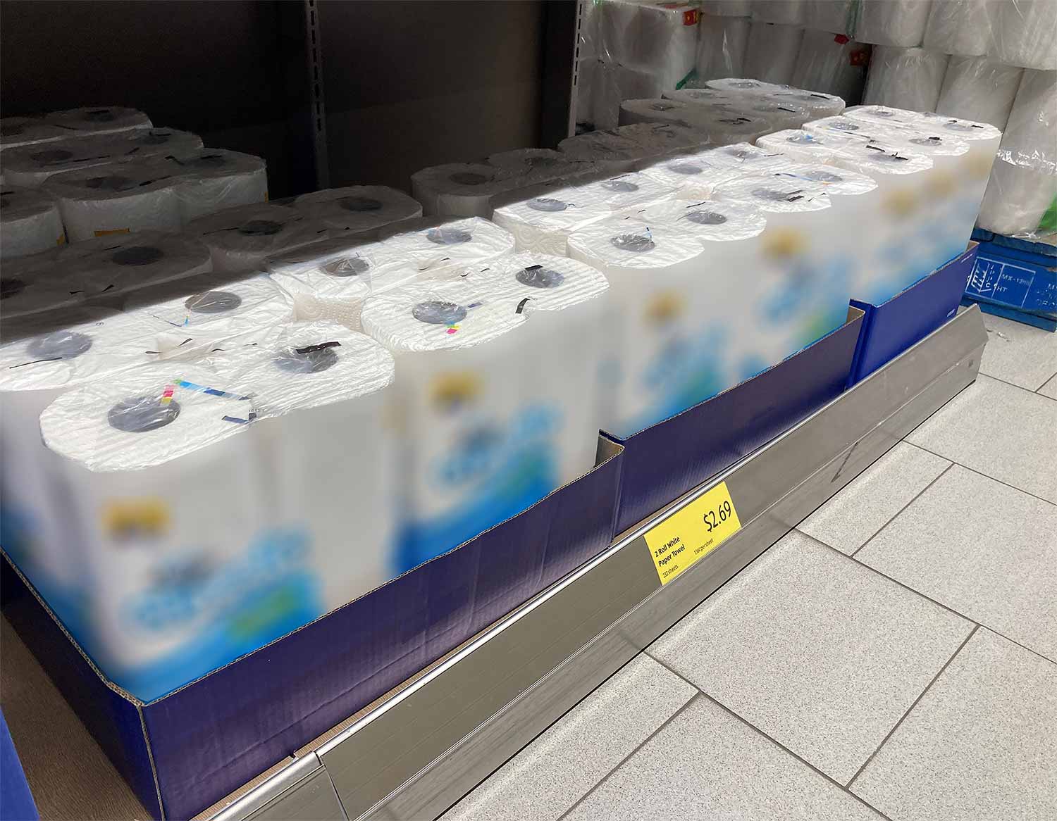 Technical Theme: Tissue in tray