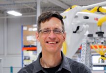 Luc Vanden-Abeele, Director of Marketing at NūMove Robotics & Vision